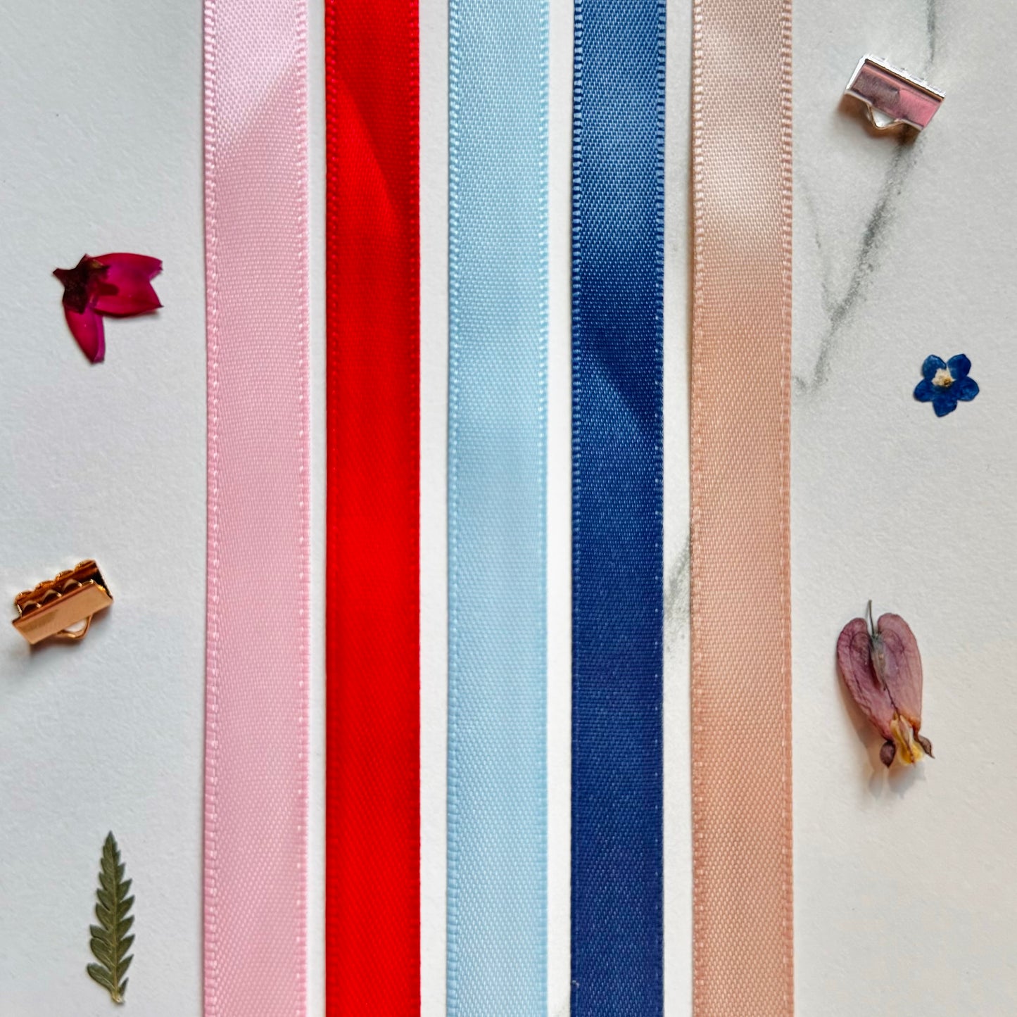 Custom ✿ Flower Bookmark